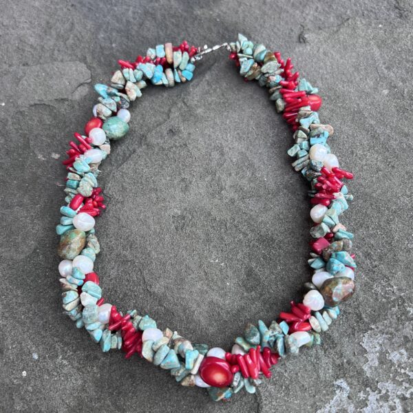 Multi-trant Twist Statement Necklace **Pre-Owned**