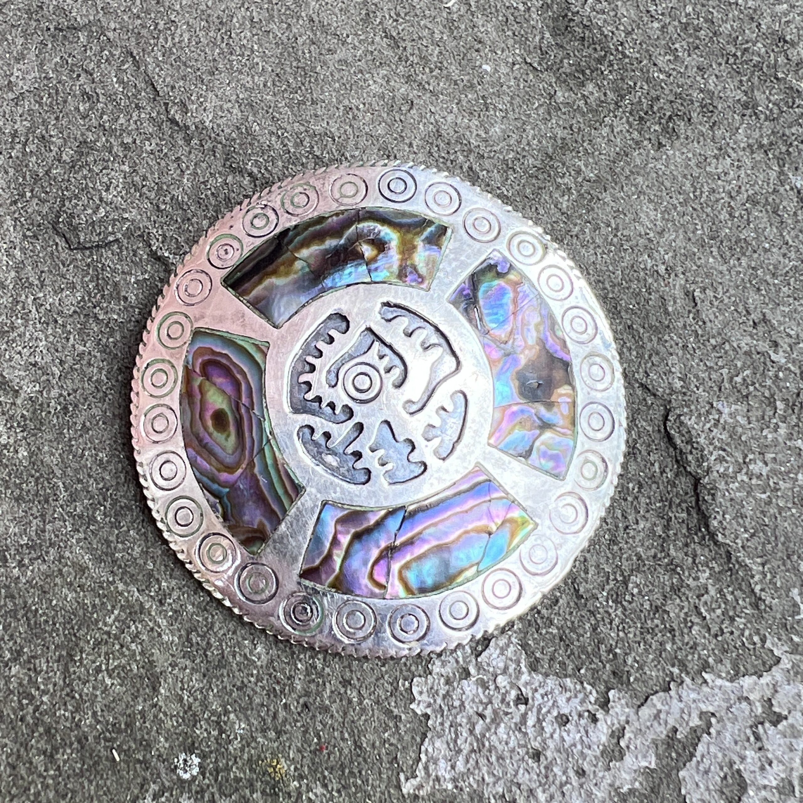 Abalone Shield Pin **Pre-Owned**