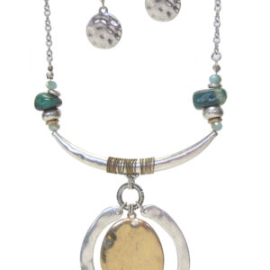 Metal disc pendant necklace set